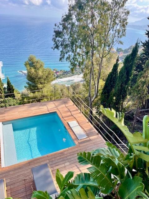 Modern Seaview Villa With Pool Above Monaco 그리말디 외부 사진